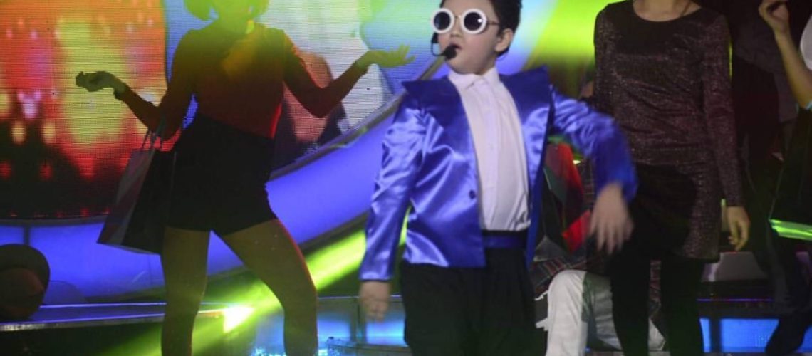 Alonzo Muhlach as Psy in Your Face Sounds Familiar Kids